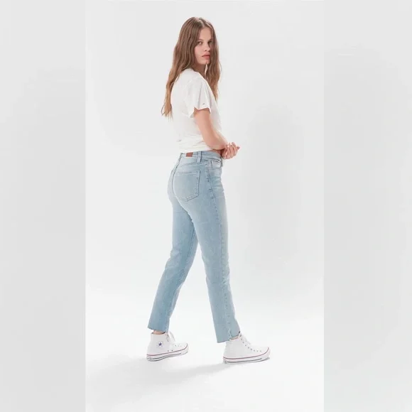 Light Wash Bdg High Rise Girlfriend Jeans BDG High-Waisted